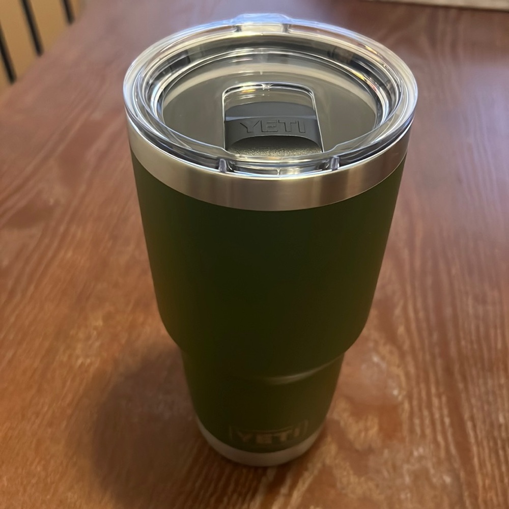 Limited edition Highlands Olive Yeti tumbler